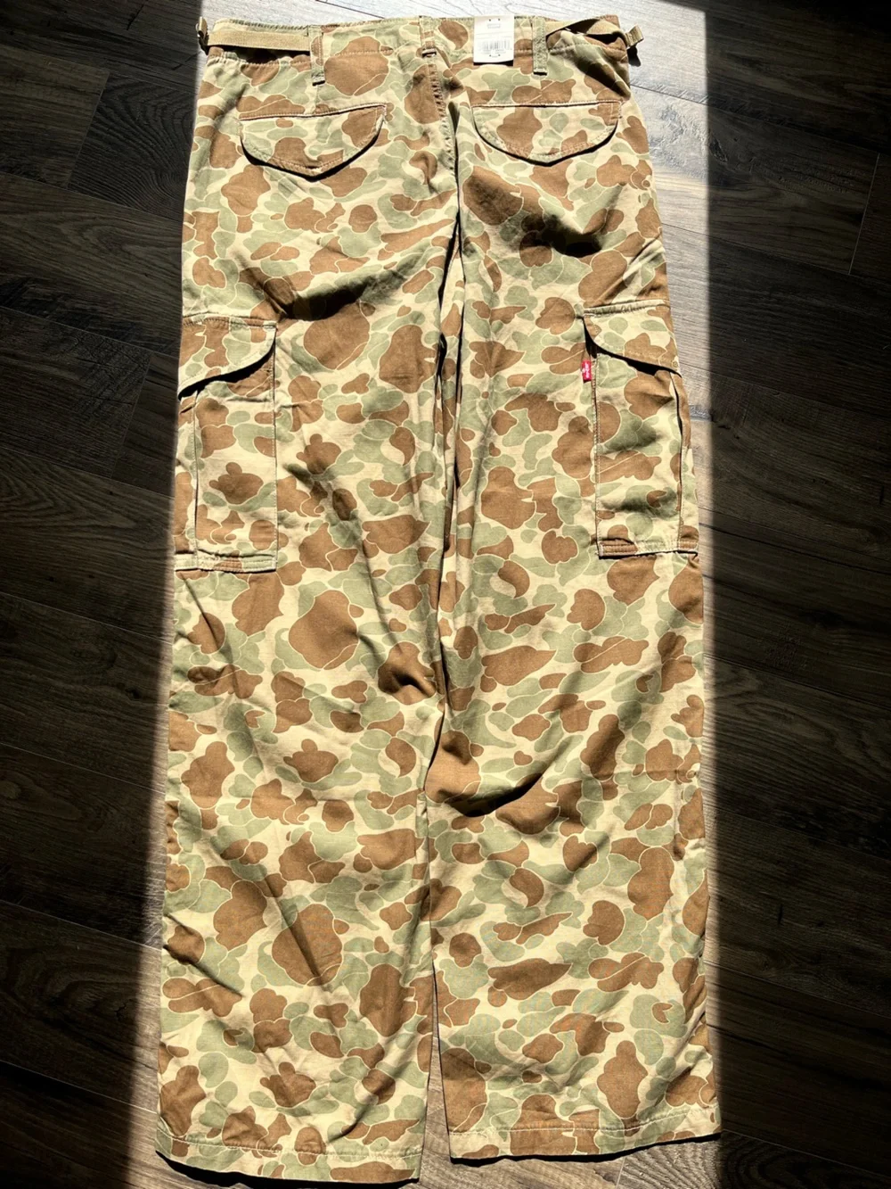 Levi's Camo XX Cargo Baggy Pants - Tan & Green